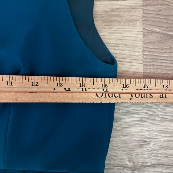 Camilyn Beth Blue Ruffle Collar Snap Back Cocktail Dress Size 2 - Picture 5 of 8